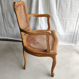 Atelier LG - Décapage - aérogommage - relooking de meuble